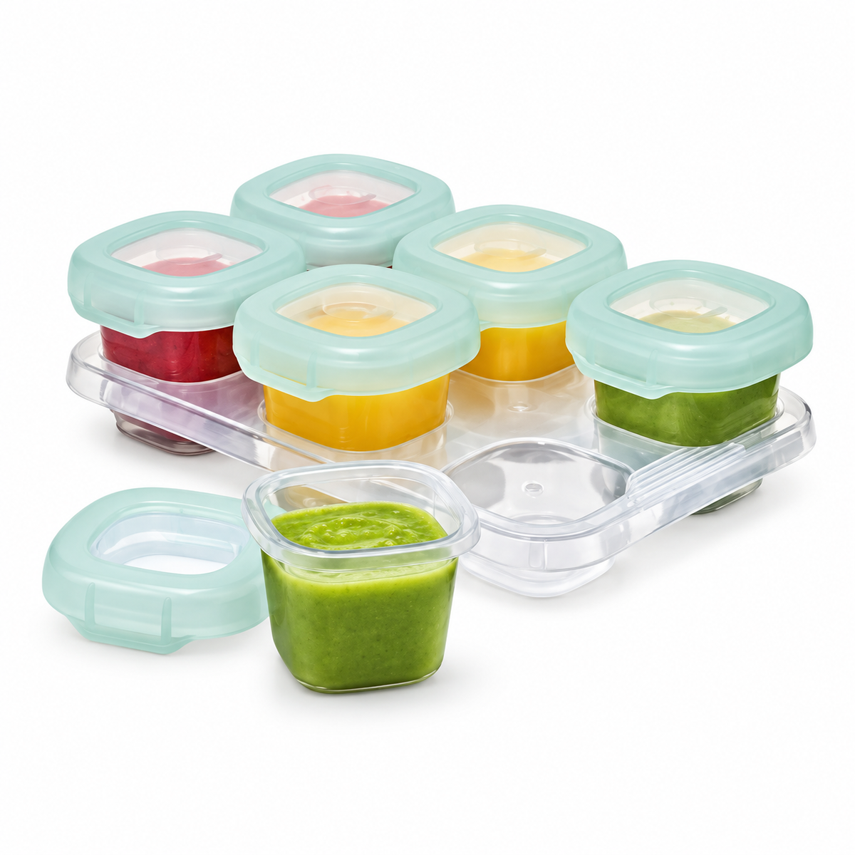 Babyvoeding diepvriesdoosjes set op witte achtergrond