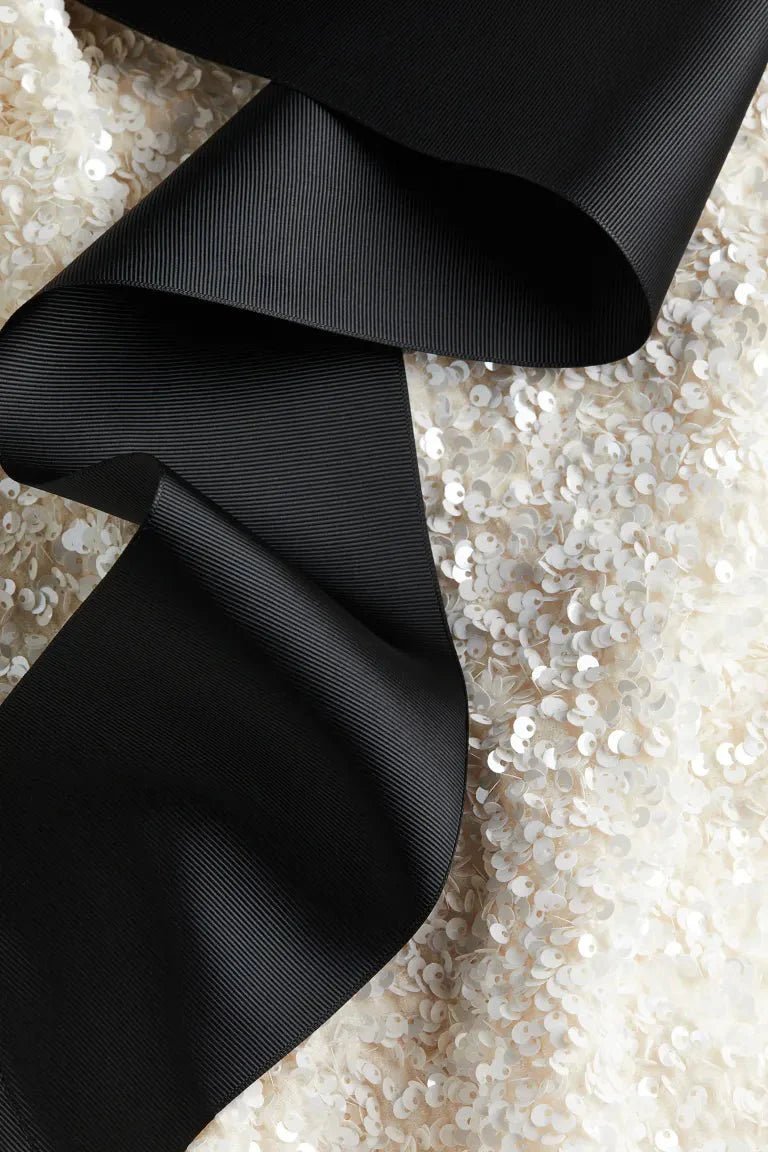 Angel™ | Paillettenjurk met striksluiting - odelly.nl