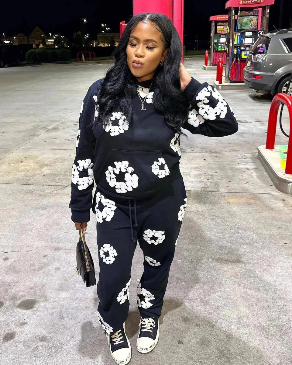 Jacky - Viral Tracksuit - odelly.nl