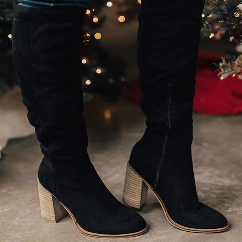 Lisa Boots | Trendy bruine overknee boots met blokhak en suède look - odelly.nl