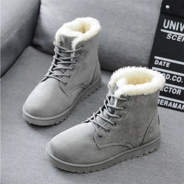 Lisa Winterboots | Warme laarzen met faux bont en vetersluiting voor dames - odelly.nl