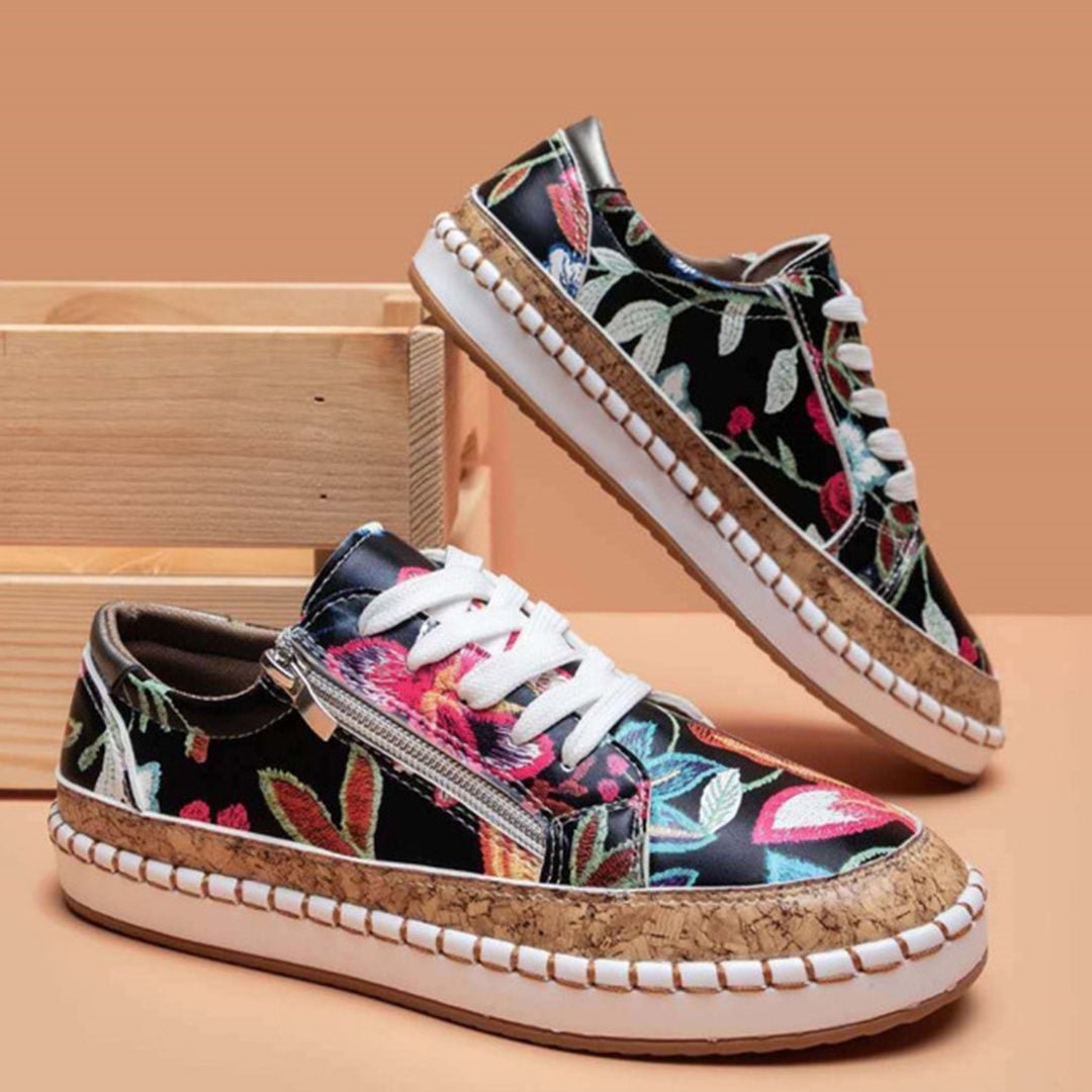 Sophie Sneakers | Stijlvolle bloemenprint veterschoenen voor dames - odelly.nl