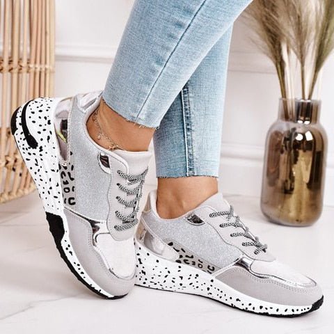 Sophie Sneakers | Trendy dames sneakers met metallic accenten - odelly.nl