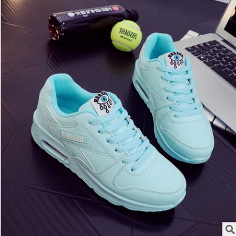 Sophie Sneakers | Trendy damessneakers met opvallende details - odelly.nl