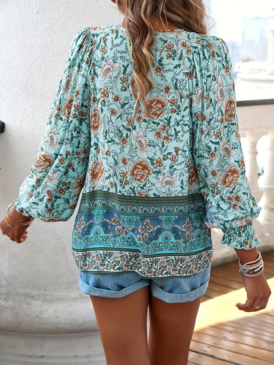 Yara - Bloemenblouse met V - hals en Trekkoord - odelly.nl