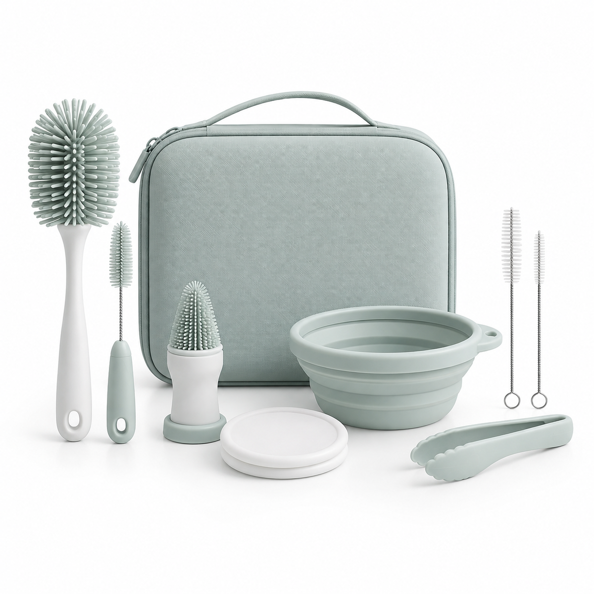 Travel reinigingsset voor babyflessen op witte achtergrond