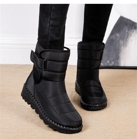 Emma Laarzen | Waterdichte, antislip gevoerde winterboots voor dames - odelly.nl