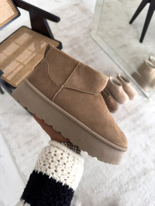 Nikki Boots | Super trendy laarzen met fleece voering voor dames - odelly.nl